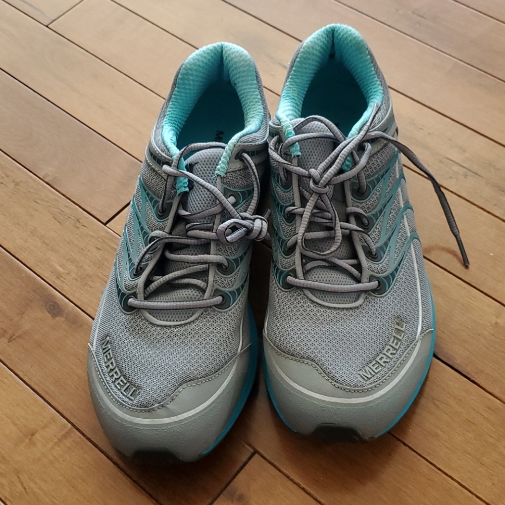 Trail shoe